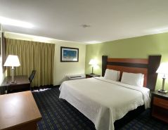 The Mariner Resort Cape Cod by the Red Collection