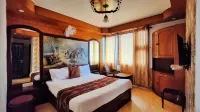 Auckland Hotel and Restaurant Near Mall Road Hotels in Shimla