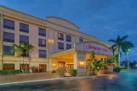 Hampton Inn Palm Beach Gardens - parking