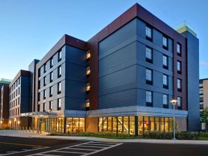 Home2 Suites by Hilton Boston South Bay