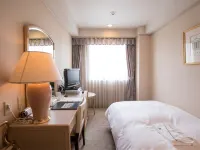 Hofu Grand Hotel Hotels in Hofu