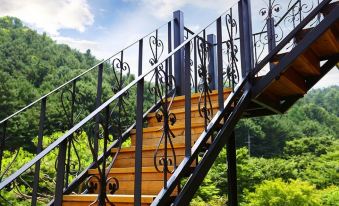 Yangpyeong Jannamuhyanggi Pension