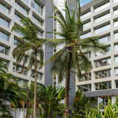 Radisson Blu Okoume Palace Hotel Hotel Exterior