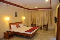 Raya s Annexe 1 Hotels near Sarkarai Padithurai Ghat