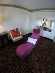 Luxe Inn and Suites