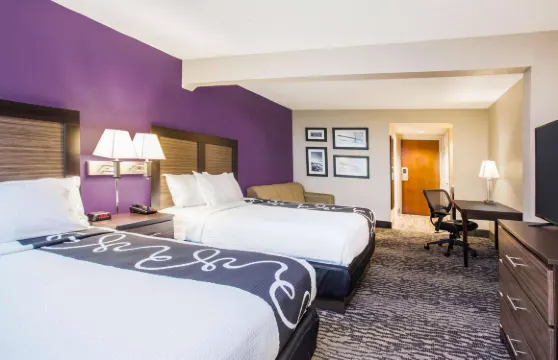 克利爾沃特南拉昆塔温德姆套房酒店