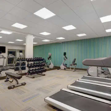 Holiday Inn Express & Suites LENEXA - OVERLAND PARK AREA by IHG