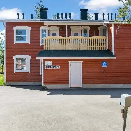 Outapailakka j 12
