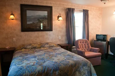 DB Botique and Cabins Hotels in East Glacier Park