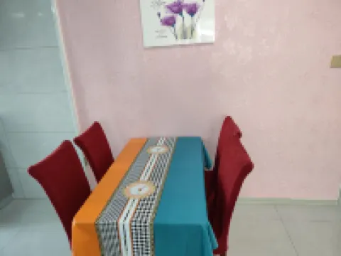 正藍旗小於兒家庭精裝民宿（巴彥敖包路分店） 正藍旗酒店