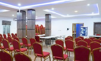 Bonphine Luxury Suites