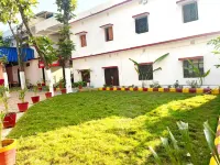 Hotel Swastik "free Pick up from Station & airport" Hotels in Deoghar