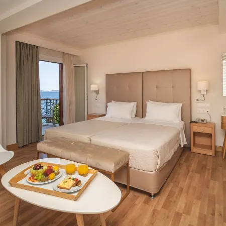 Karalis City Hotel