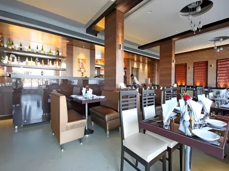 Venkat Presidency Отели рядом со станцией Panvel Railway Station