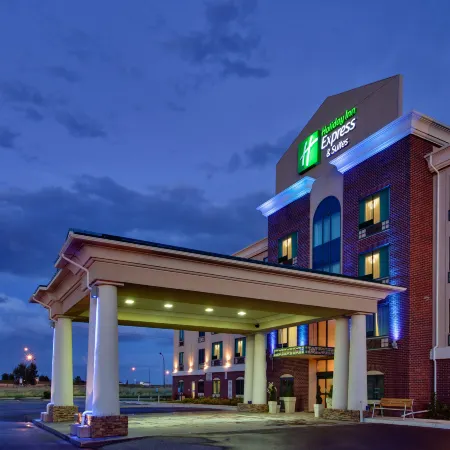 Holiday Inn Express & Suites MEDICINE HAT TRANSCANADA HWY 1 by IHG
