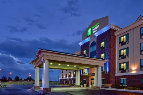 Holiday Inn Express & Suites MEDICINE HAT TRANSCANADA HWY 1 by IHG