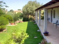 Domo Minnannu Miriu Hotels in San Teodoro