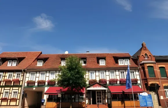 杜特斯徹斯豪斯弗萊爾酒店