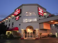 Hilltop Inn - Salmon Arm