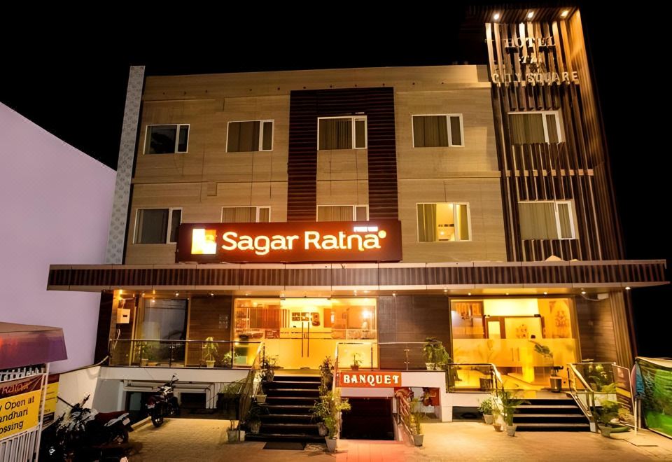 Hotel the City Square