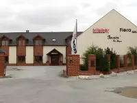 Penzión Pri Mlyne Hôtels à proximité de : Agrokomplex