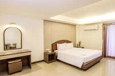 Lee Garden Bangkok Hoteles cerca de Wat Maha But Temple - Mae Nak Shrine