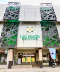 Two Seasons Executive Suites Hotel in zona Iglesia Ni Cristo