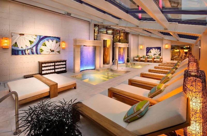 Atlantis Casino Resort Spa photo 5