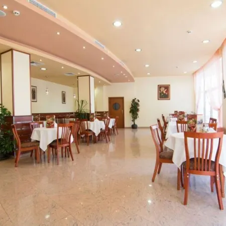 Hotel Veris