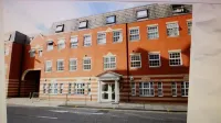 1br&sofabed-sleeps4-parking-central