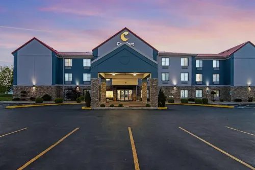 Comfort Suites Near I-80 and I-94