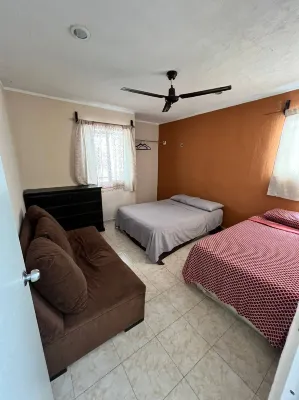 Nice House with Air Conditioning and Wifi Hotels in der Nähe von Royal Caucel Square