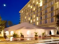 Marriott St. Louis Airport Hotels near Donald Danforth Plant Science Center