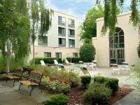 Courtyard Nashua Hotels near Mine Falls Park