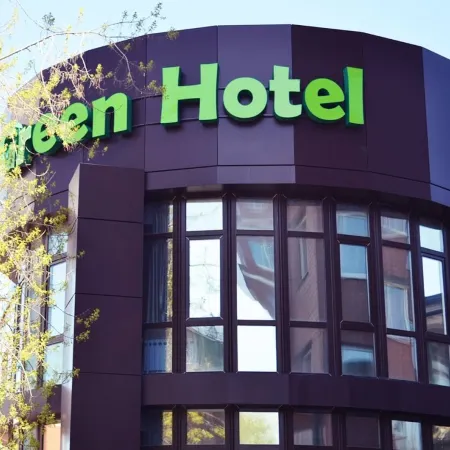 Green Hotel (Грин)