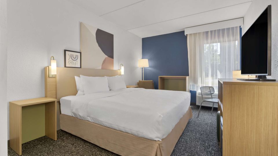 Spark by Hilton Grand Prairie