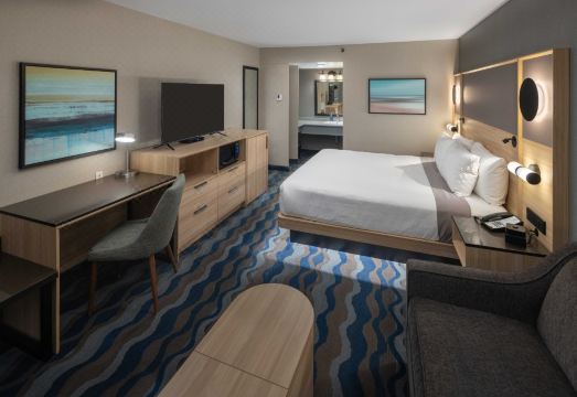 액센트 인스 버나비