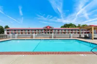 Red Roof Inn Berea فنادق في Berea