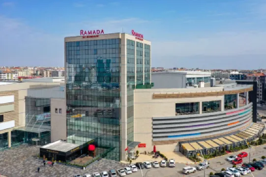 Ramada by Wyndham Diyarbakir Hotel a 