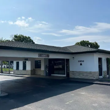 Baymont by Wyndham Orlando Downtown Отели рядом с достопримечательностью «Парк Лейк Эола»