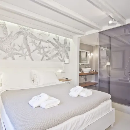 Lindos Comfy Suites