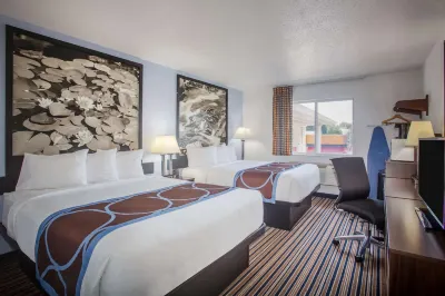 Super 8 by Wyndham Washington Hotels near Central Methodist University - Union