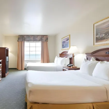Comfort Inn & Suites Gatesville Near Fort Cavazos