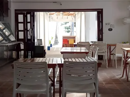 Sunvilla beachfront hotel