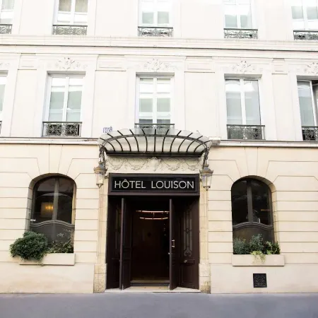 Hotel Louison Отели рядом с достопримечательностью «Матиньонский дворец»