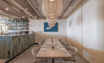 Deep Blu Boutique Hotel