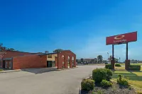 Econo Lodge Kennett - parking