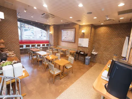 Hotel Axia Inn Kushiro Отели рядом со станцией JR Shin-Fuji Station