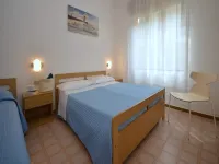 Enjoy a cozy apartment with garden
