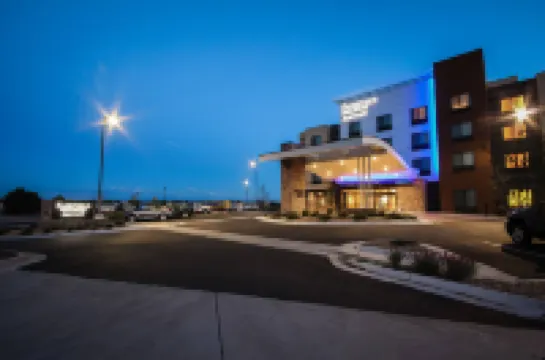 Fairfield Inn & Suites Denver Northeast/Brighton Hotels in Brighton